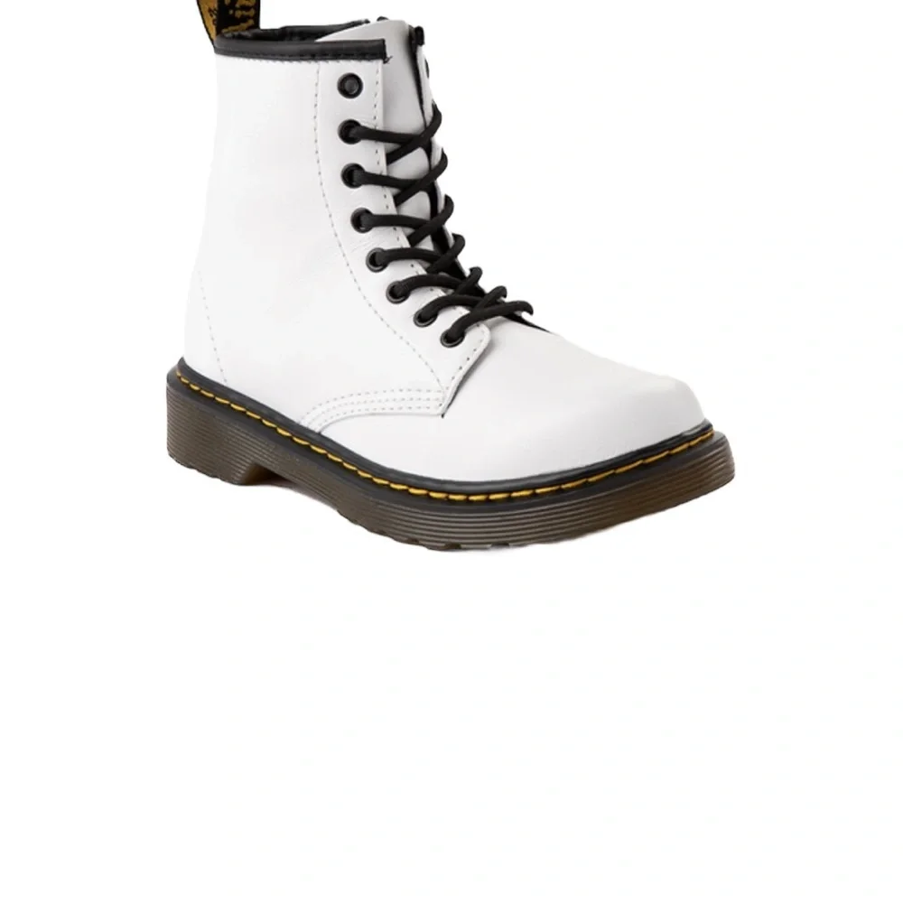 Dr. Martens Girls White Lace-Up Boots. NWOB. Size 4.